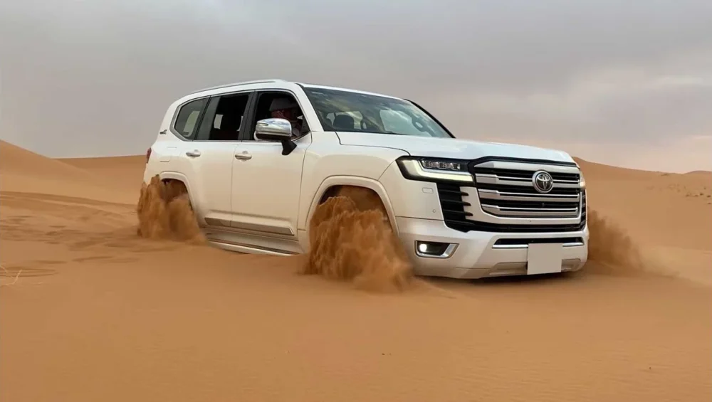 Land Cruiser Premium Desert Safari