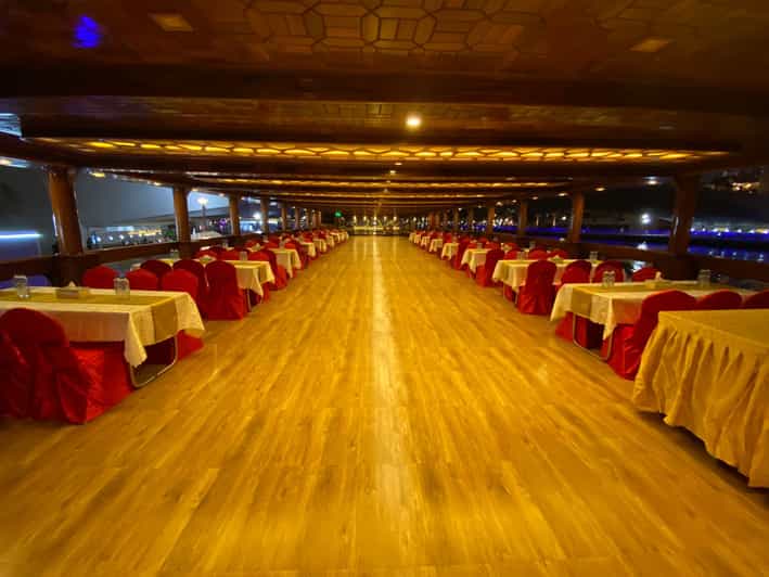 VIP Dubai Marina Dinner Cruise