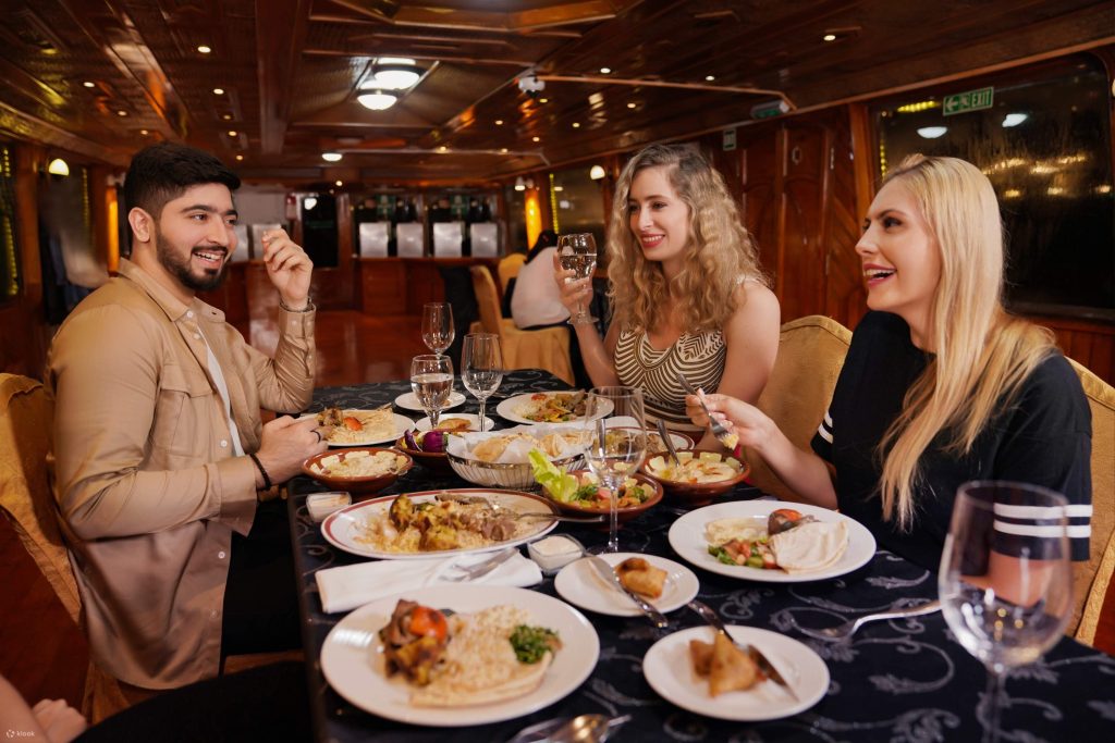 Dhow Cruise Dinner Dubai
